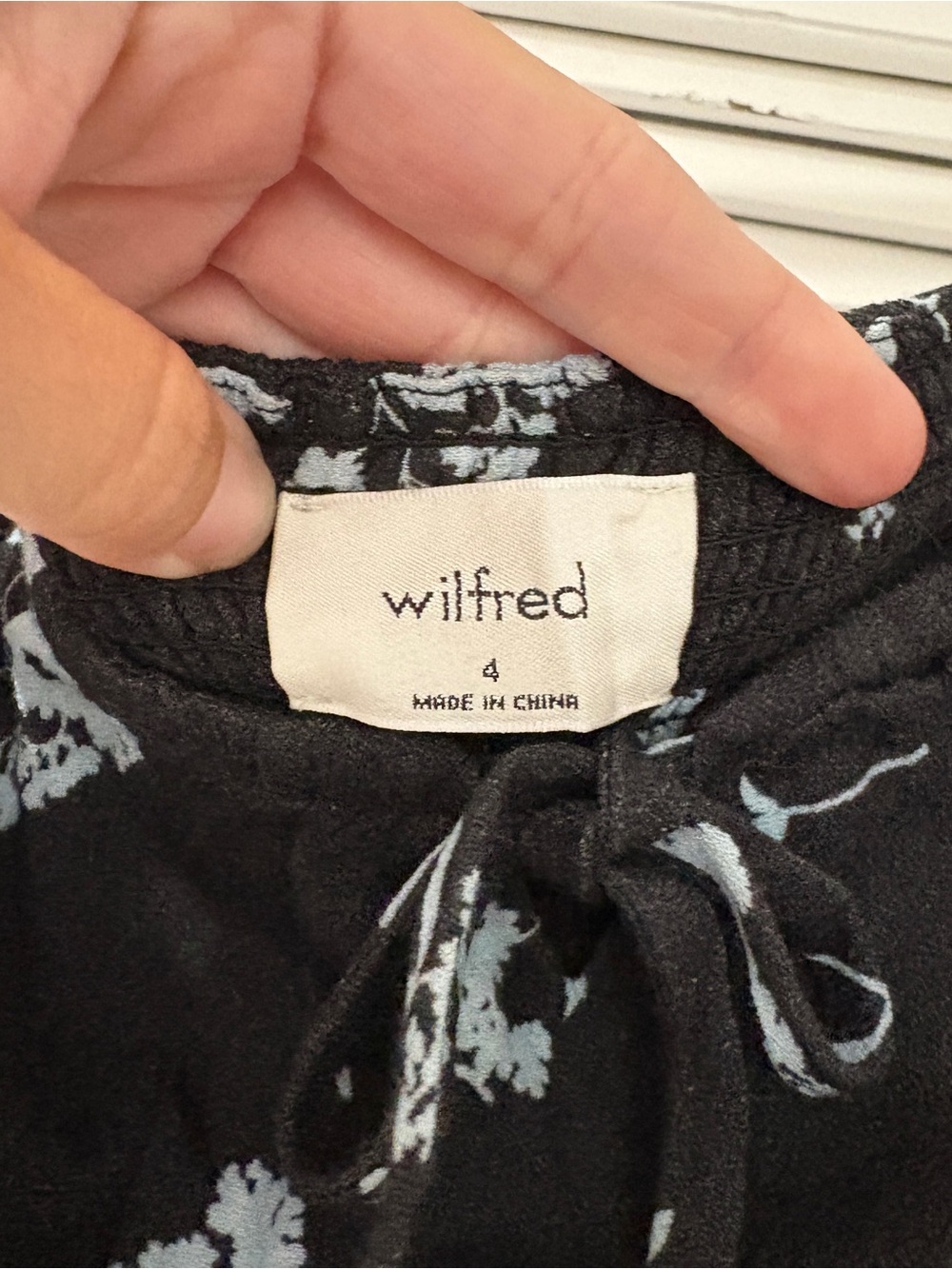 Aritzia Wilfred Bellow Mini Dress - Picture 5 of 8